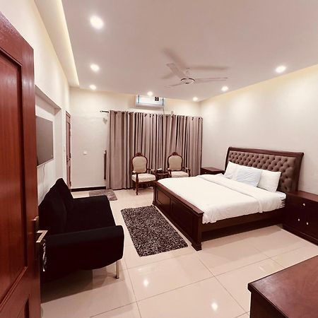 Bridge Residency-1, Sector F-6 อิสลามาบัด ภายนอก รูปภาพ