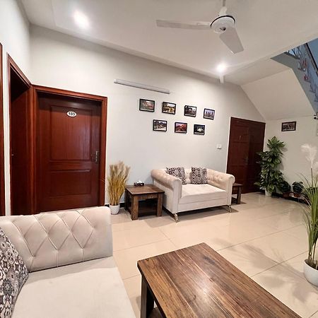 Bridge Residency-1, Sector F-6 อิสลามาบัด ภายนอก รูปภาพ