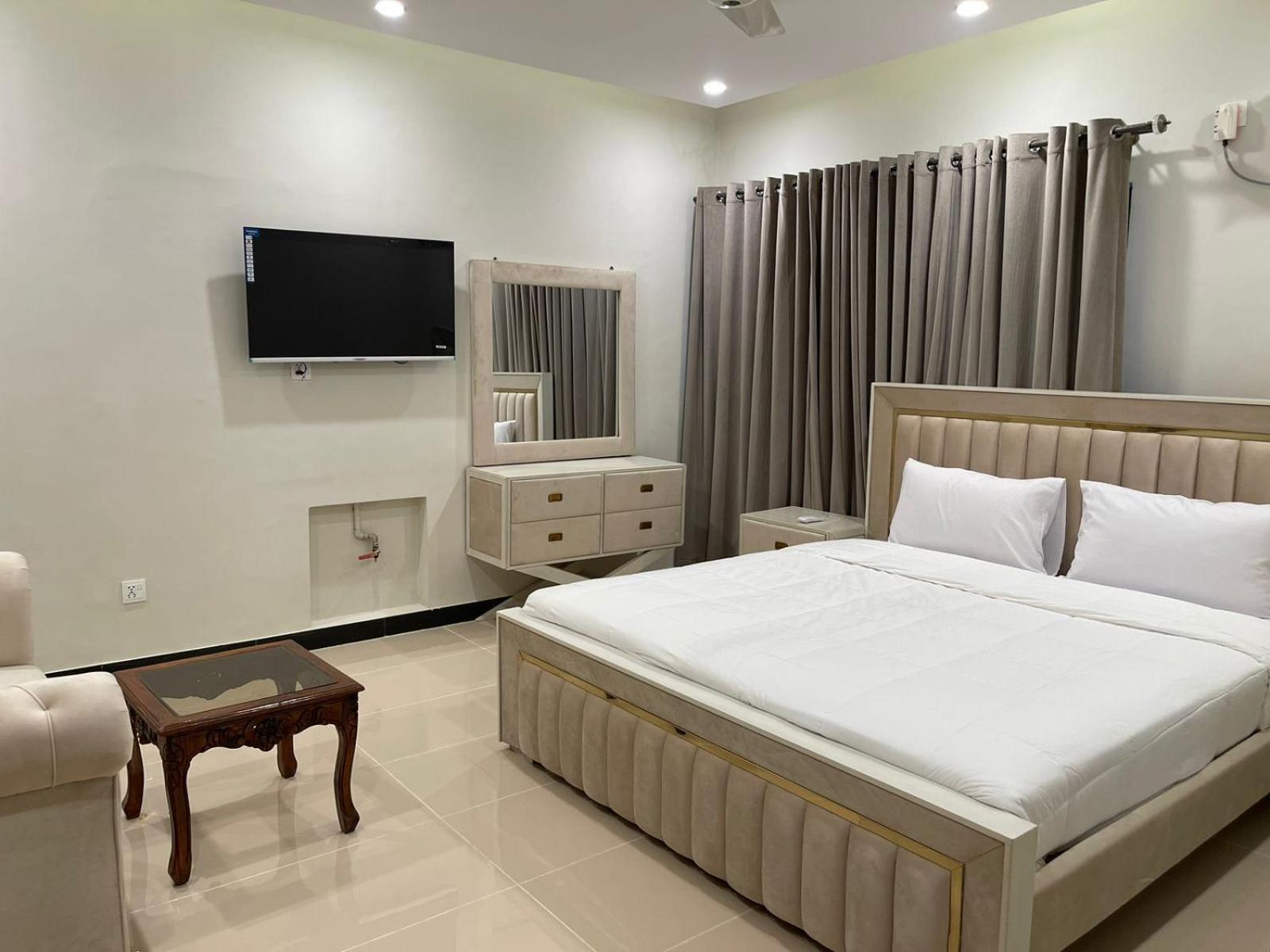 Bridge Residency-1, Sector F-6 อิสลามาบัด ภายนอก รูปภาพ