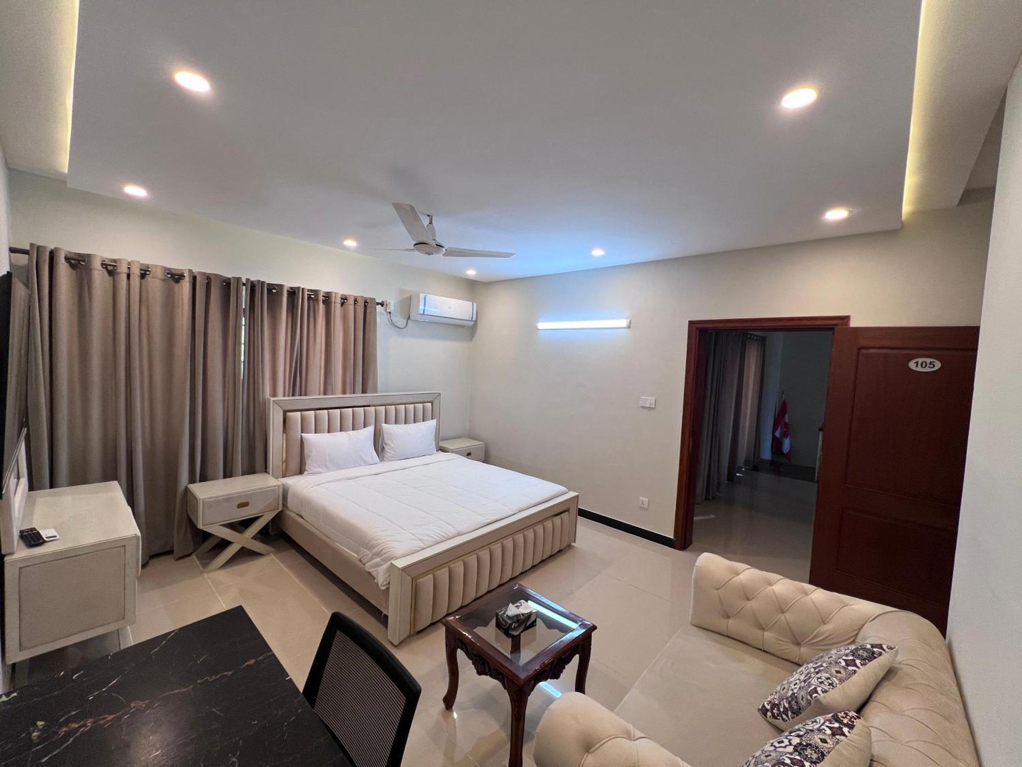 Bridge Residency-1, Sector F-6 อิสลามาบัด ภายนอก รูปภาพ
